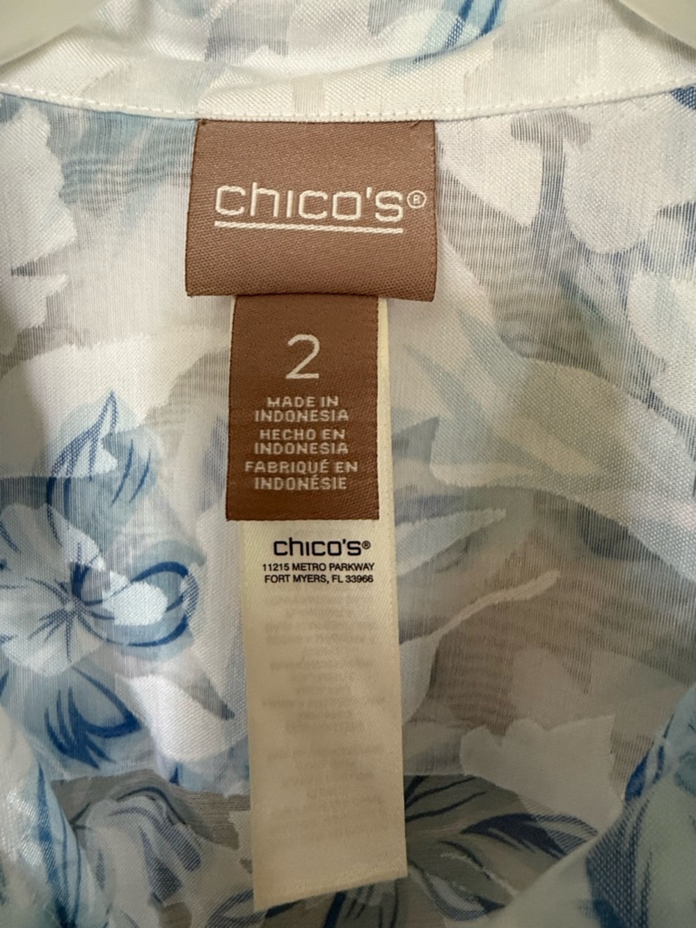 Chico's White Button-Front Top with Blue Floral Pattern - Picture 2 of 7
